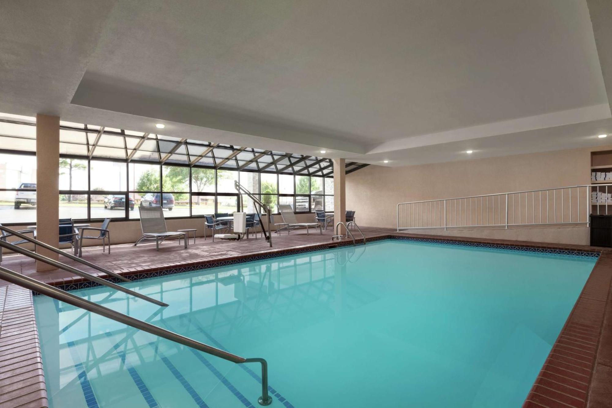 Hampton By Hilton Oklahoma City I-40 East- Tinker Afb Midwest City Buitenkant foto