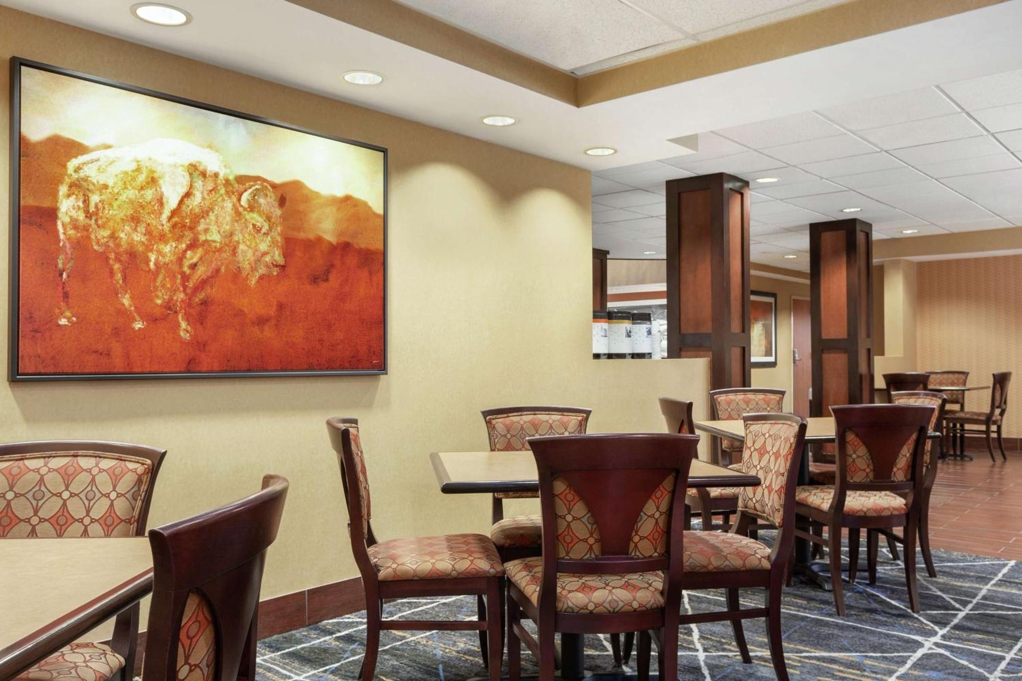 Hampton By Hilton Oklahoma City I-40 East- Tinker Afb Midwest City Buitenkant foto