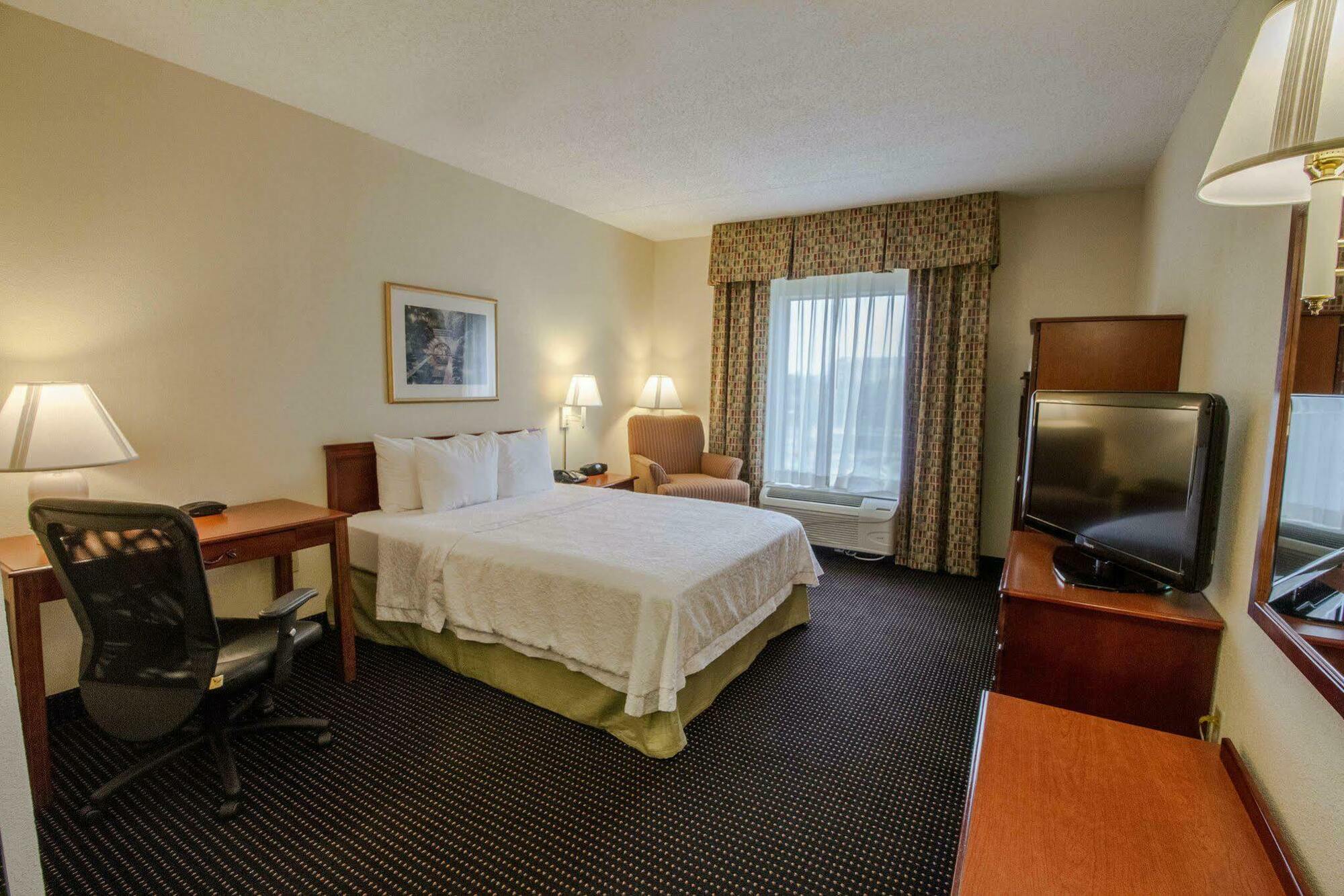 Hampton By Hilton Oklahoma City I-40 East- Tinker Afb Midwest City Buitenkant foto